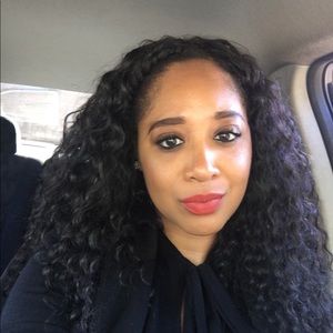 Meet your Posher, Tenesha